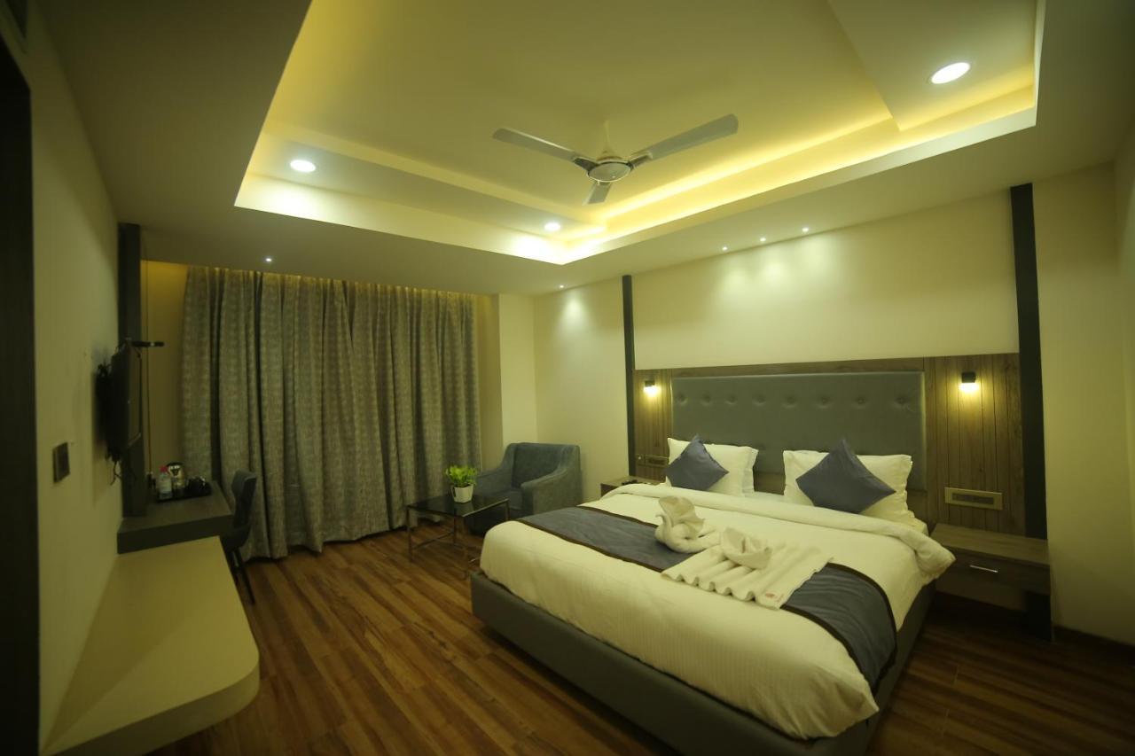 Tadepalle Sree Fortune Grand, Tadepalli酒店 外观 照片